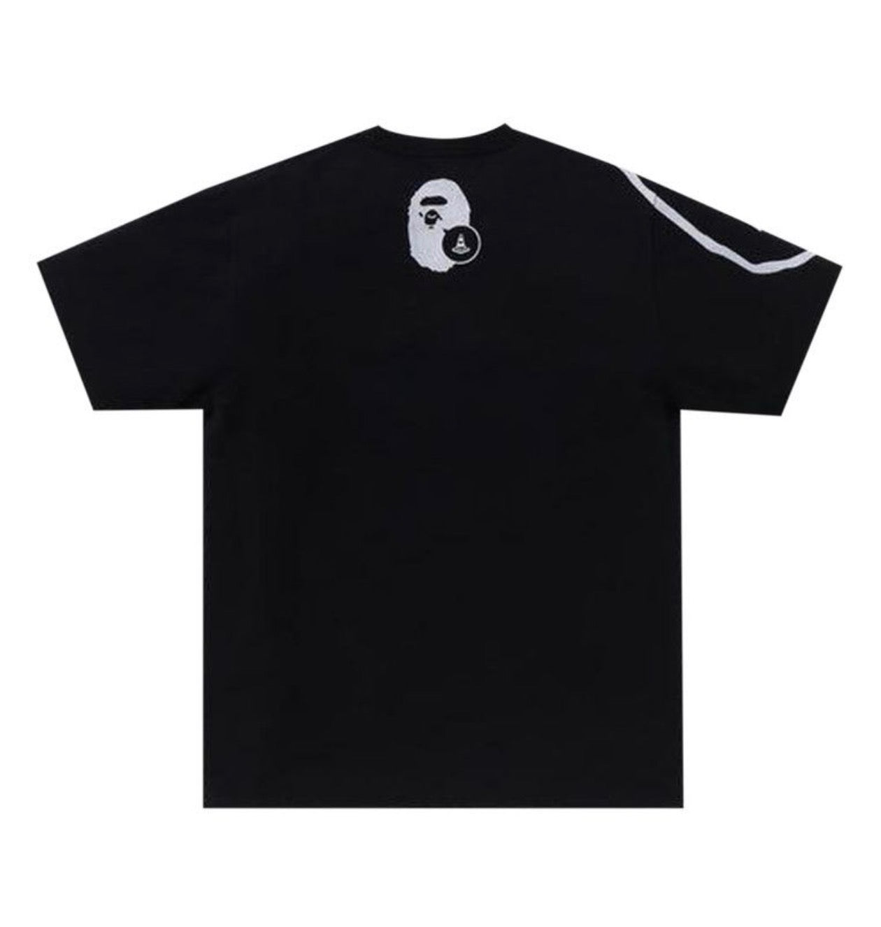 black t-shirt 